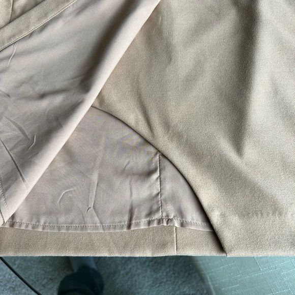 New Banana Republic Wrap Skirt size 8 petite with pockets - Picture 5 of 12